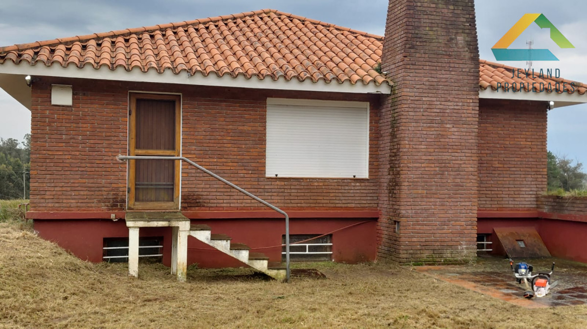 Chacra ID.314 - SE VENDE HERMOSA CHACRA EN 1ª LINEA RUTA 104 