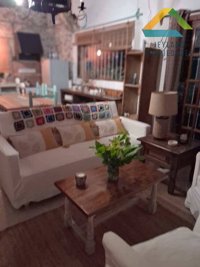 Chacra ID.133 - SE VENDE CHACRA DE 11 HECTAREAS CON CASA 