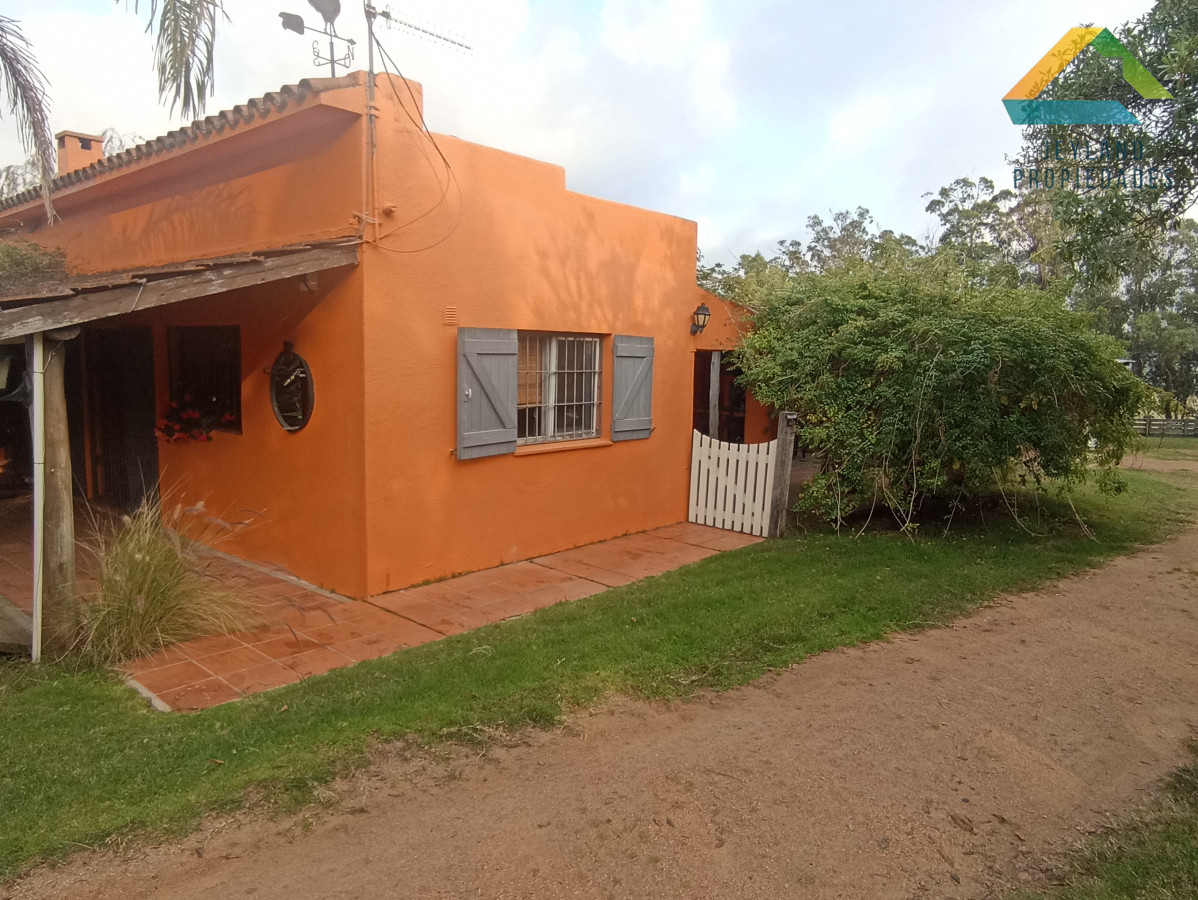 Chacra ID.133 - SE VENDE CHACRA DE 11 HECTAREAS CON CASA 