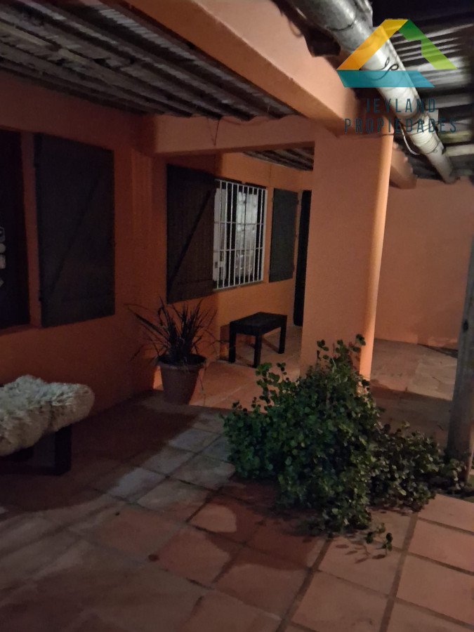 Chacra ID.133 - SE VENDE CHACRA DE 11 HECTAREAS CON CASA 