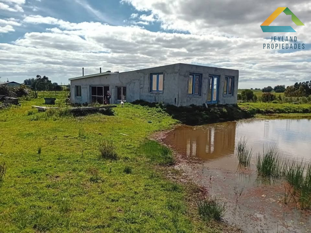 Chacra ID.256 - SE VENDE CHACRA DE 12 HAS.  EN CAÑADA BELLACA 