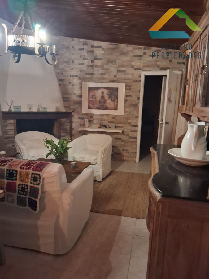 Chacra ID.133 - SE VENDE CHACRA DE 11 HECTAREAS CON CASA 