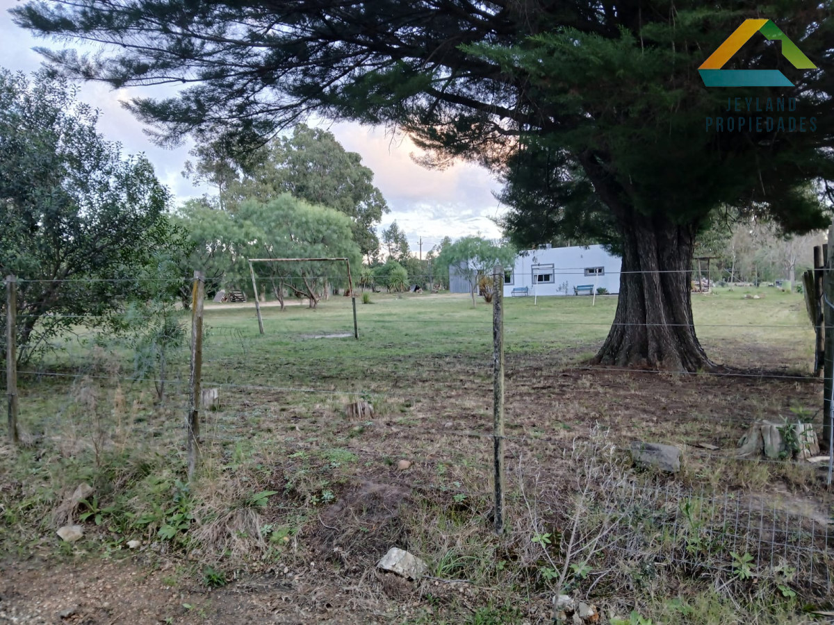 Chacra ID.187 - SE VENDE CHACRA DE 6,5 HECTAREAS CON CASA 