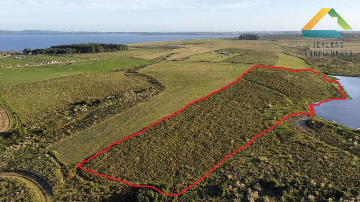 Chacra ID.28 - SE VENDE CHACRA 5 HECTAREAS EN COMPLEJO PRIVADO LAGUNA DEL SAUCE