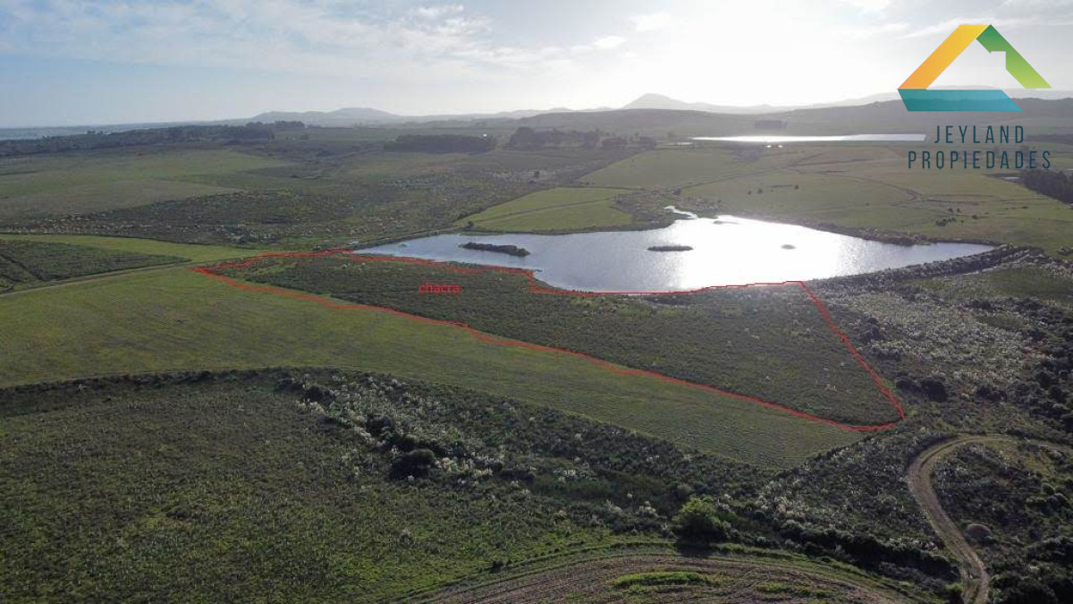 Chacra ID.28 - SE VENDE CHACRA 5 HECTAREAS EN COMPLEJO PRIVADO LAGUNA DEL SAUCE