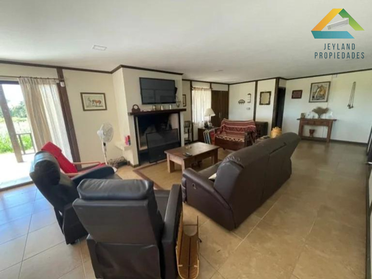 Chacra ID.93 - SE VENDE CHACRA CON CASA 8 HECTAREAS CON POSIBILIDAD DE SUMAR 7 HECTAREAS MAS, EN CANELONES