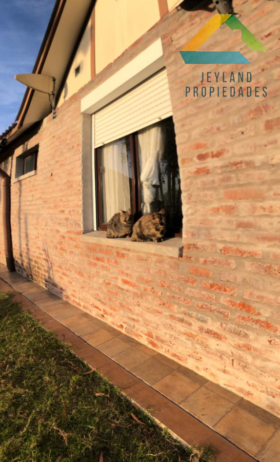 Chacra ID.93 - SE VENDE CHACRA CON CASA 8 HECTAREAS CON POSIBILIDAD DE SUMAR 7 HECTAREAS MAS, EN CANELONES