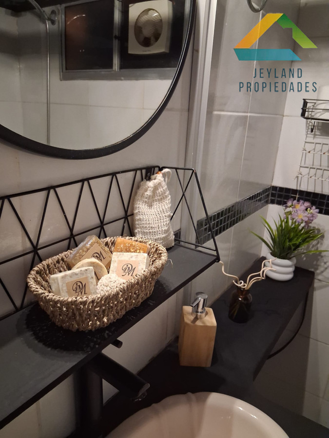 Chacra ID.133 - SE VENDE CHACRA DE 11 HECTAREAS CON CASA 