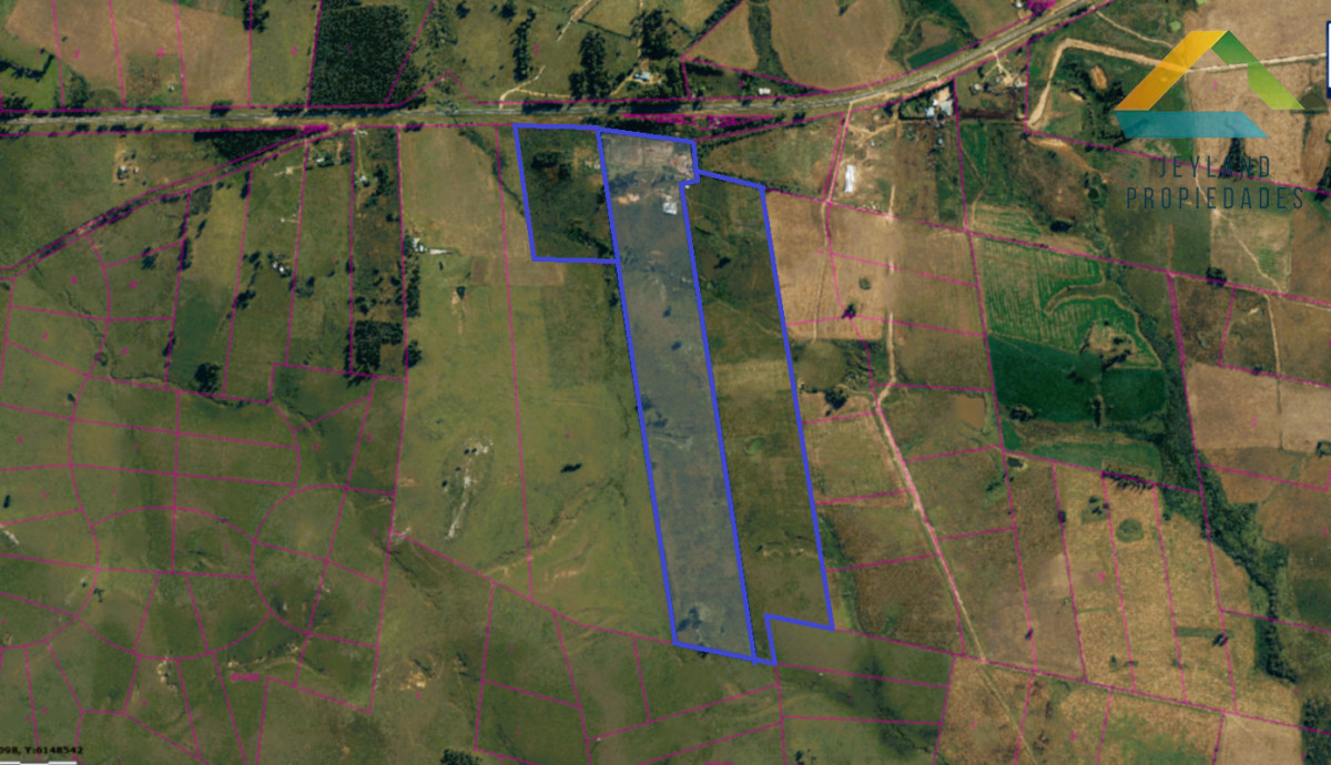 Campo Ref.318 - SE VENDE CAMPO EN PRIMERA LINEA RUTA 9 