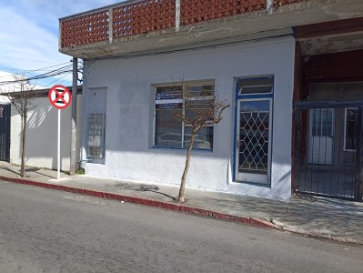SE VENDE LOCAL COMERCIAL MAS APTO AL FONDO