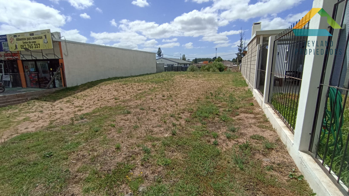 Terreno ID.391 - SE VENDE TERRENO BARRIO 4H sobre Av. Leandro Gomez