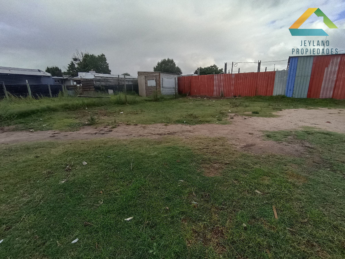 Terreno ID.77 - SE VENDE TERRENO ESQUINERO EN MALDONADO NUEVO 