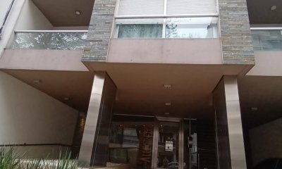 Venta Apartamento Monoambiente Y Garage. Con Renta