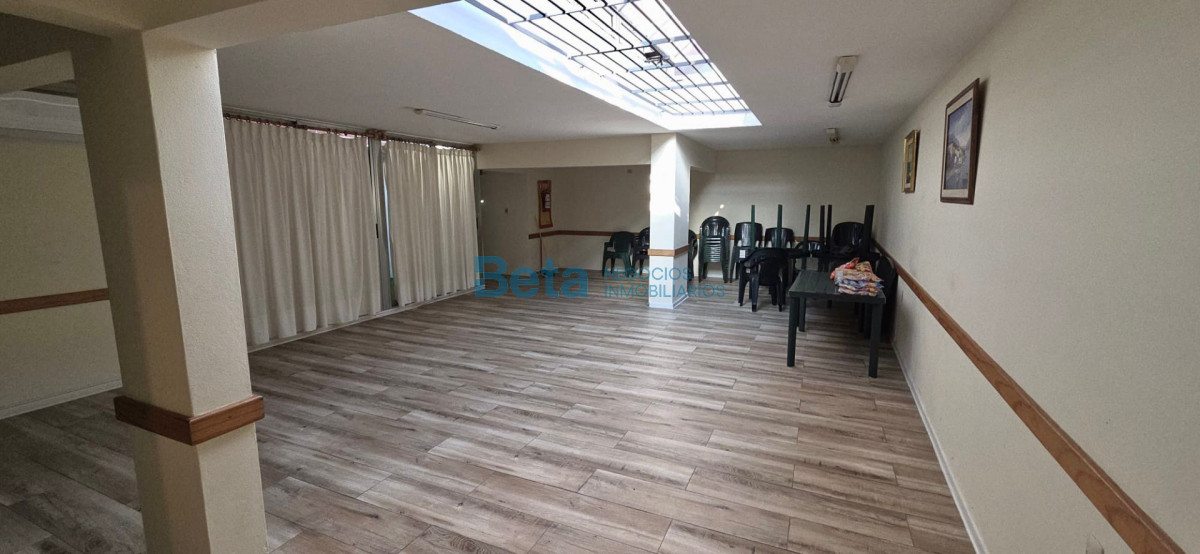 Apartamento ID.16 - Alquiler  Apartamento dos Dormitorios Buceo 
