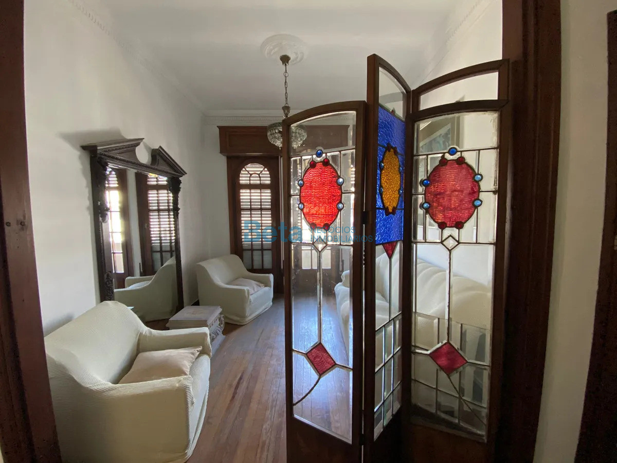 Apartamento ID.17 - Alquiler Apartamento  tres dorm Amoblado Ciudad vieja 