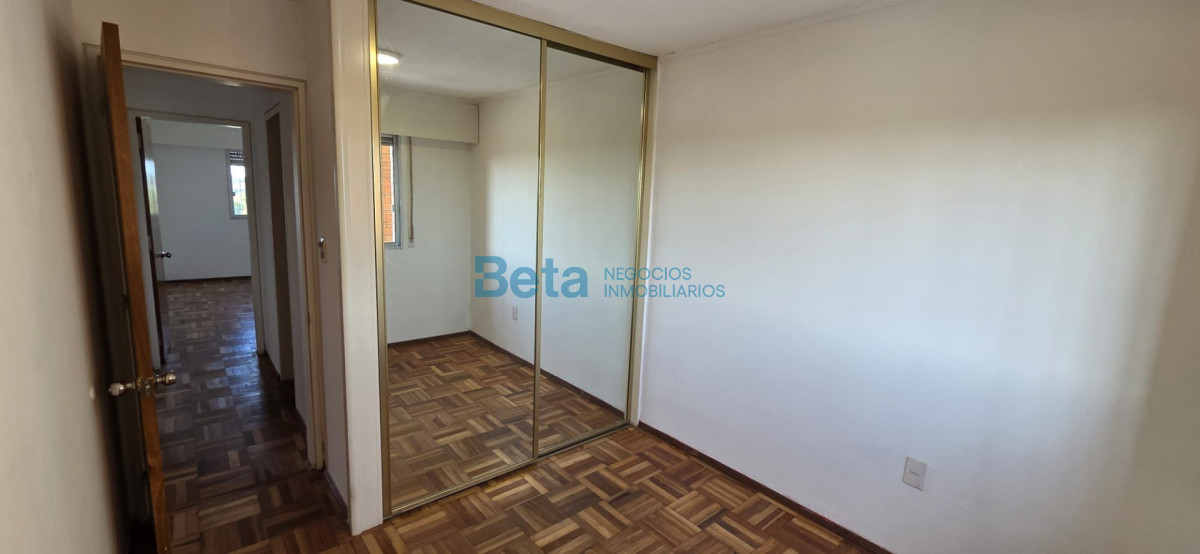 Apartamento ID.16 - Alquiler  Apartamento dos Dormitorios Buceo 