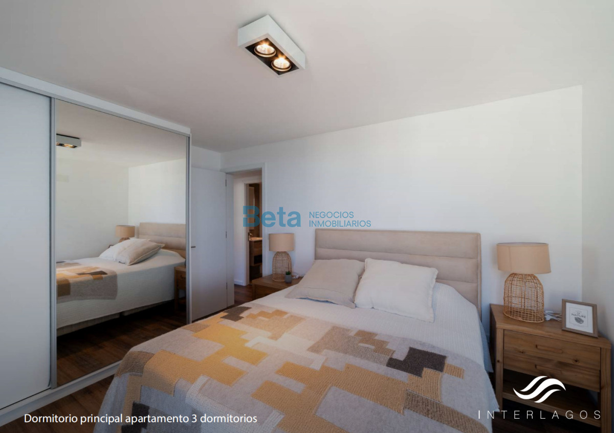 Apartamento ID.15 -  Venta Apartamento INTERLAGOS 3 dormitorios, terraza y Cochera 