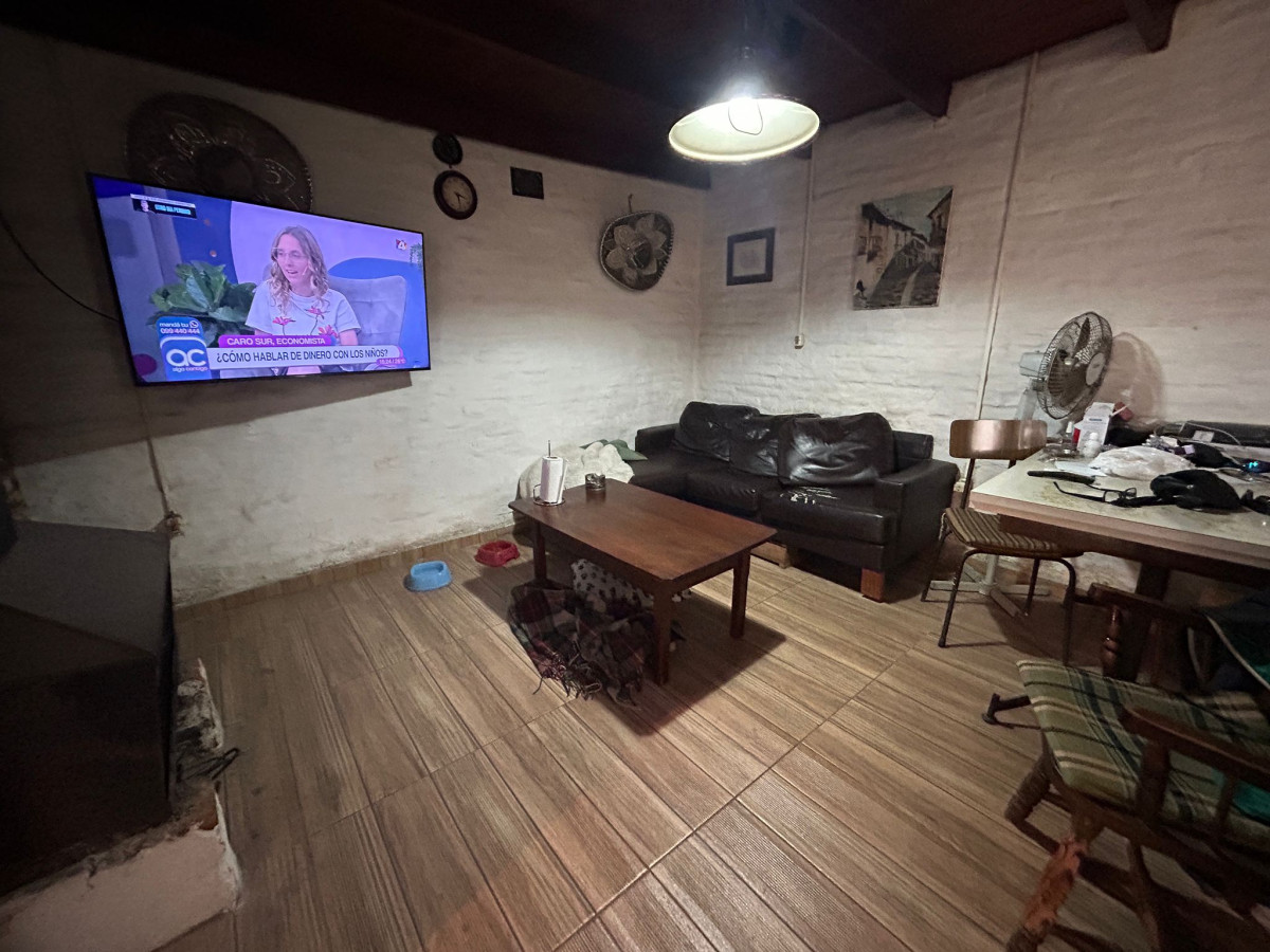 Apartamento ID.2 - ALQUILER DE APARTAMENTO LA COMERCIAL 2 DORM, 2 BAÑOS