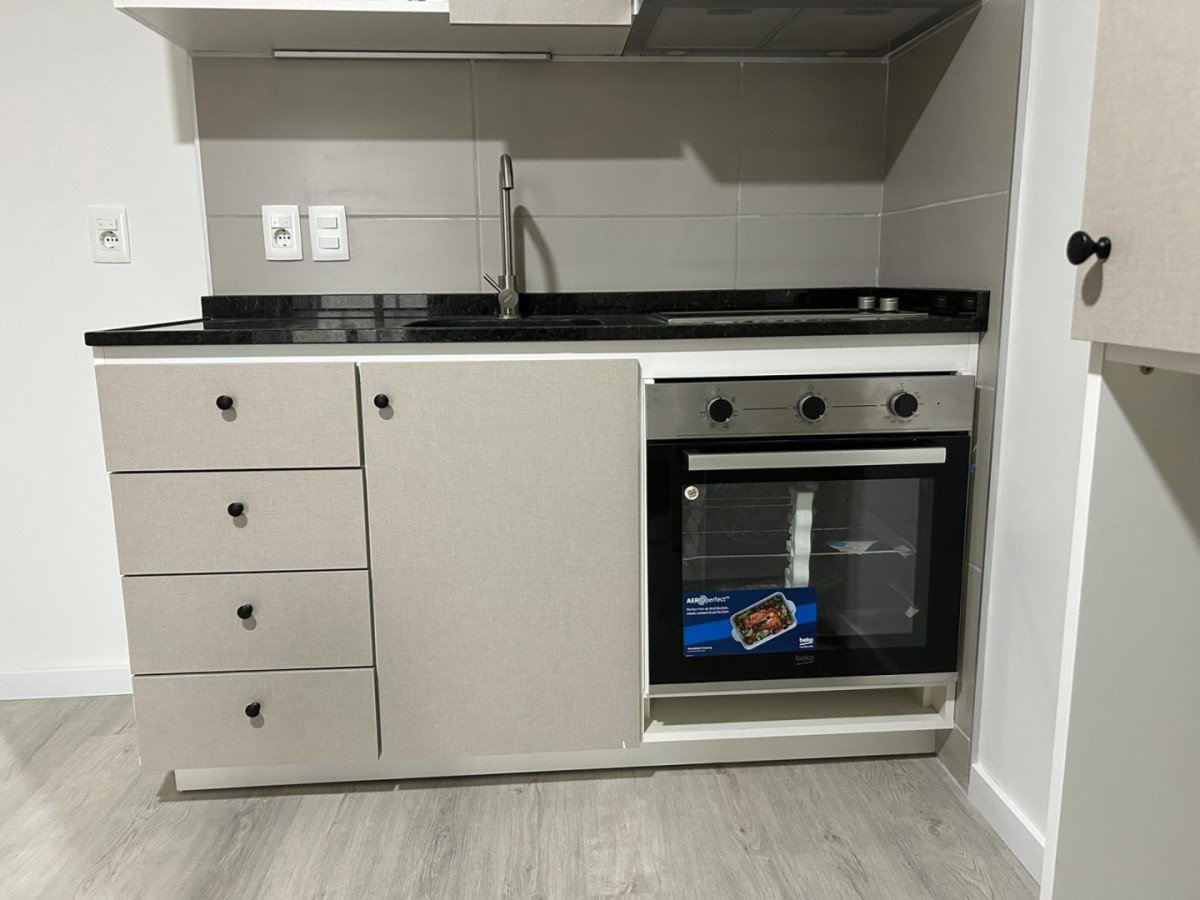 Apartamento ID.14 - Alquiler  Apartamento  Monoambiente en Cordón 