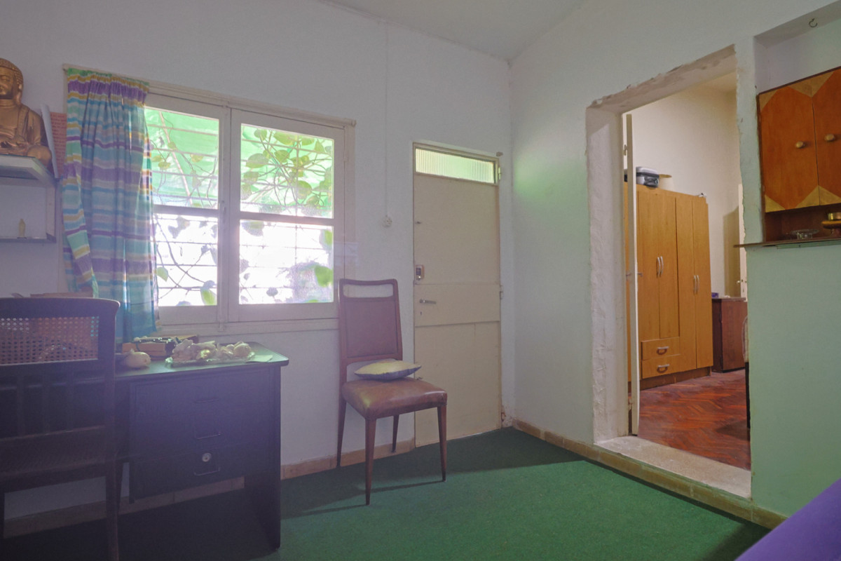 Casa ID.11 - Venta Casa 3 dormitorios, garaje para 6 autos gran terreno 