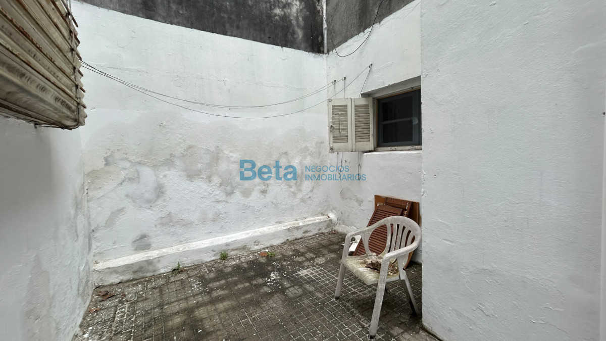 Casa ID.60 - VENTA CASA PH 2 DORMITORIOS, PATIO,  JACINTO VERA 