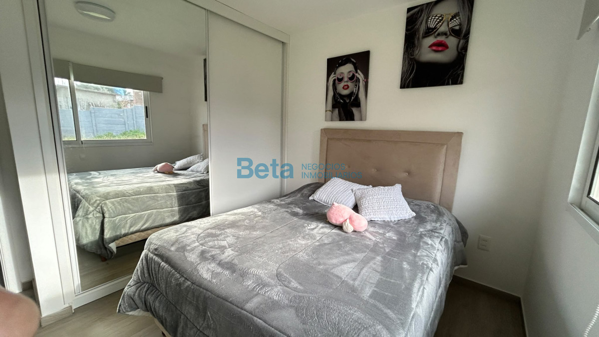 Casa ID.37 - Venta Casa 5 dorm, barbacoa, piscina  a estrenar ZONAMERICA 