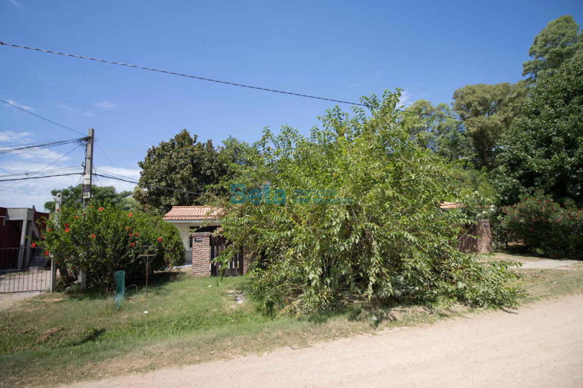 Casa ID.19 - VENTA CASA 2 DORMITORIOS, COCHERA,  MONTE DE SOLYMAR