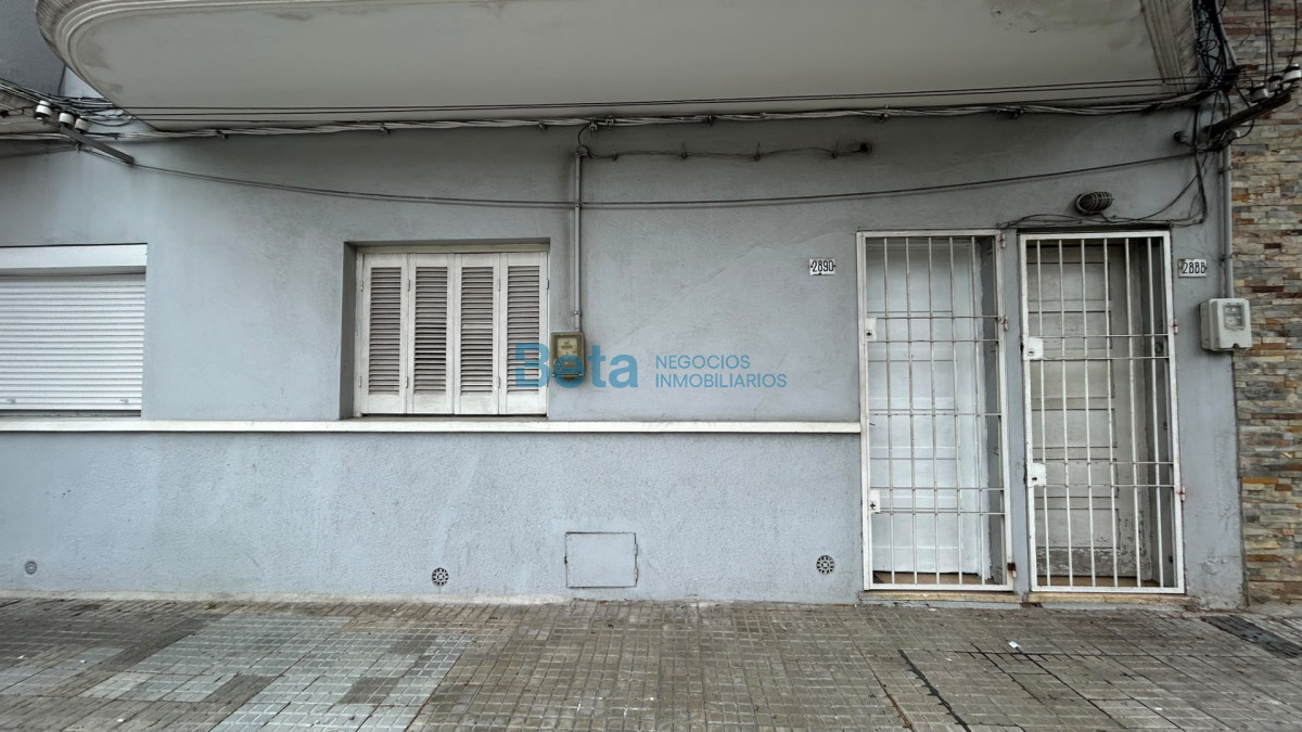 Casa ID.60 - VENTA CASA PH 2 DORMITORIOS, PATIO,  JACINTO VERA 