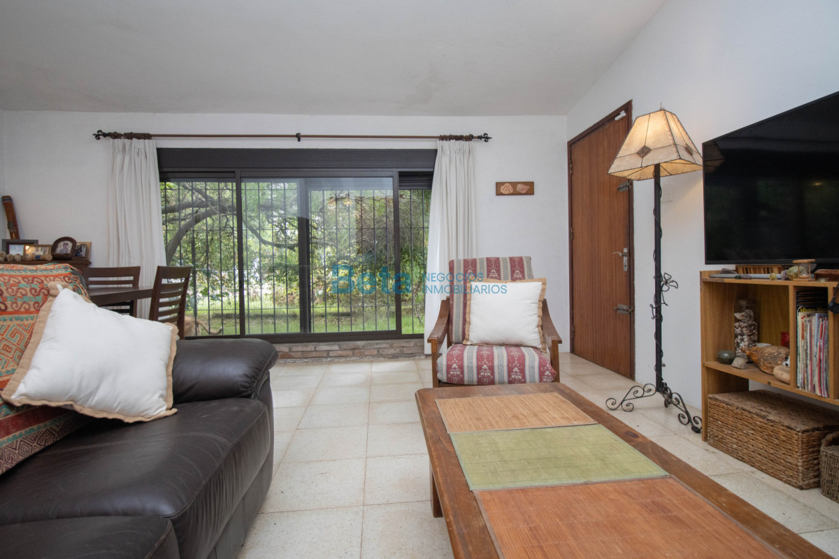 Casa ID.19 - VENTA CASA 2 DORMITORIOS, COCHERA,  MONTE DE SOLYMAR