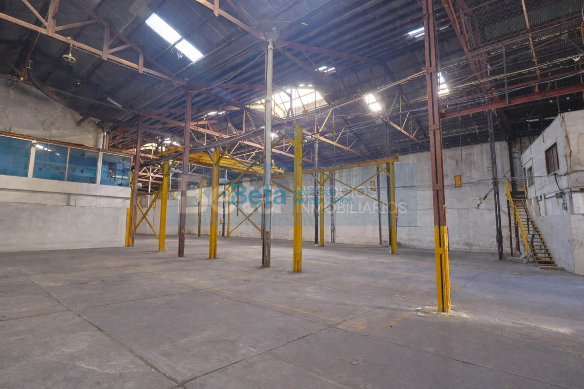 Galpón ID.26 - Venta Galpon- Local Comercial,  zona Aguada 