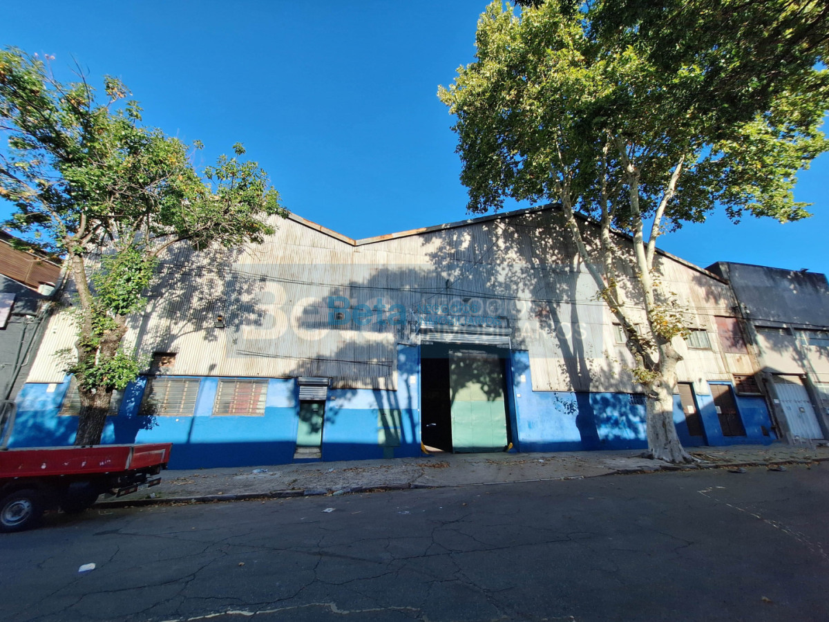 Galpón ID.26 - Venta Galpon- Local Comercial,  zona Aguada 