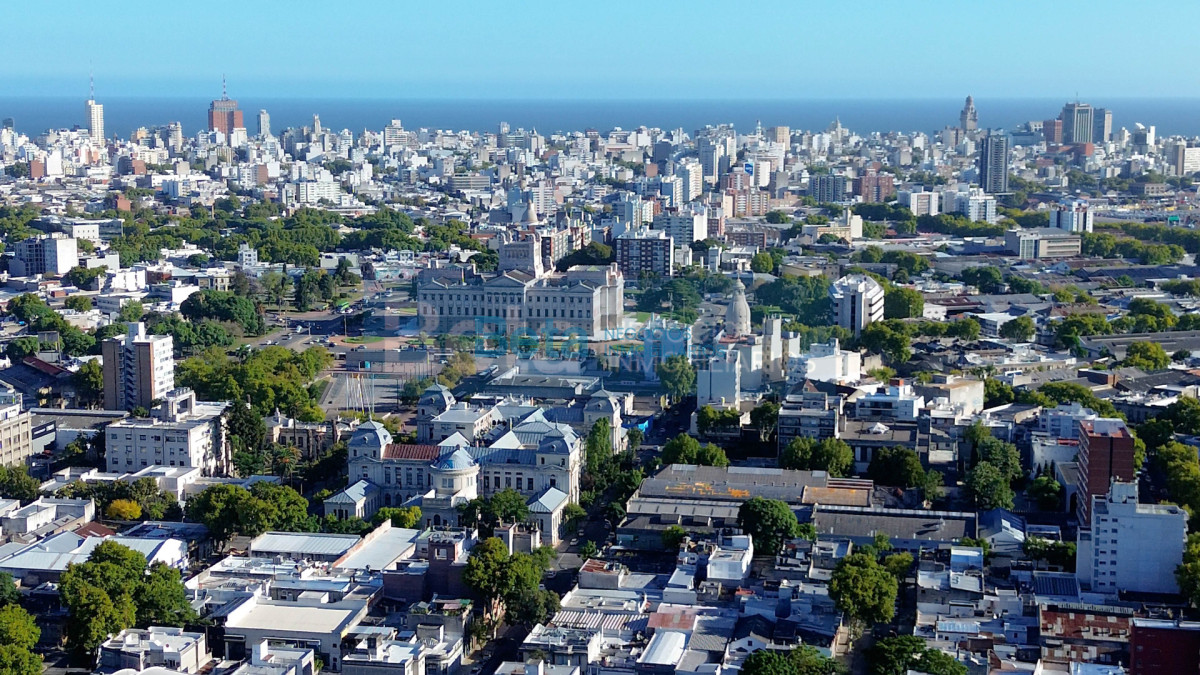 Galpón ID.26 - Venta Galpon- Local Comercial,  zona Aguada 