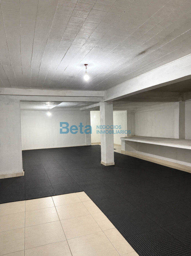 Local Comercial ID.35 - Venta de Galería  Comercial en Centro de Carrasco 