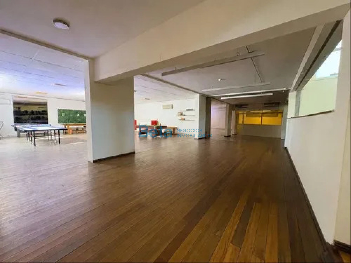 Local Comercial ID.35 - Venta de Galería  Comercial en Centro de Carrasco 