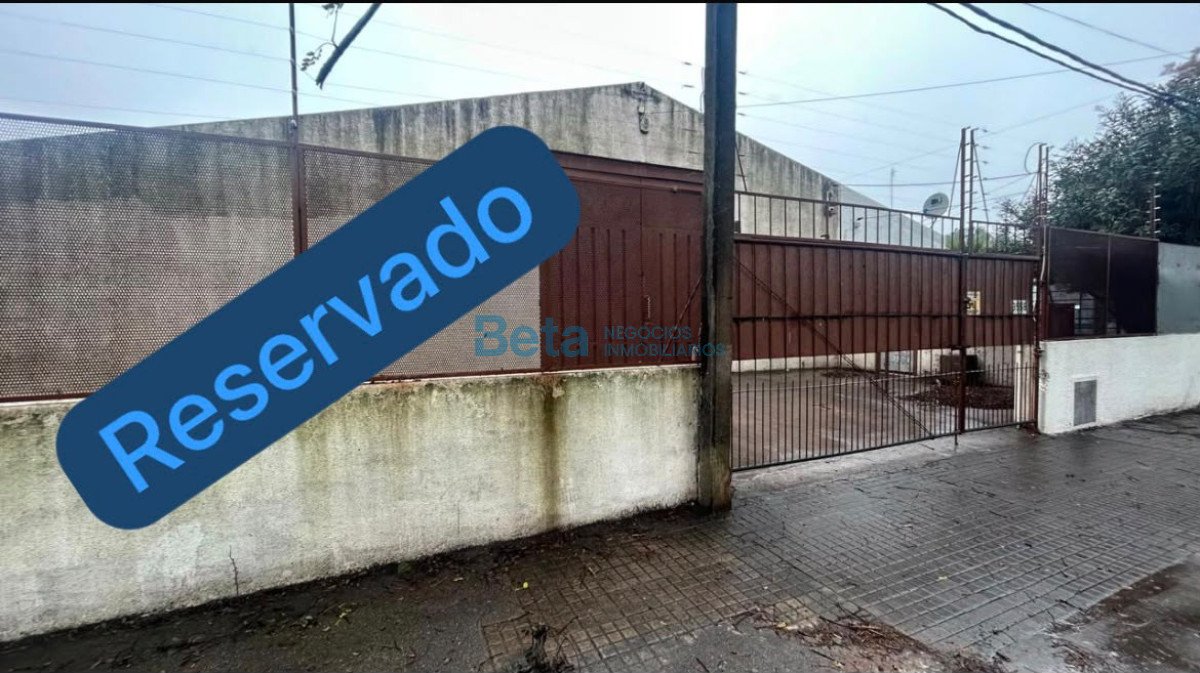 Local Comercial ID.46 - ALQUILER  LOCAL EN JARDINES MAROÑAS 