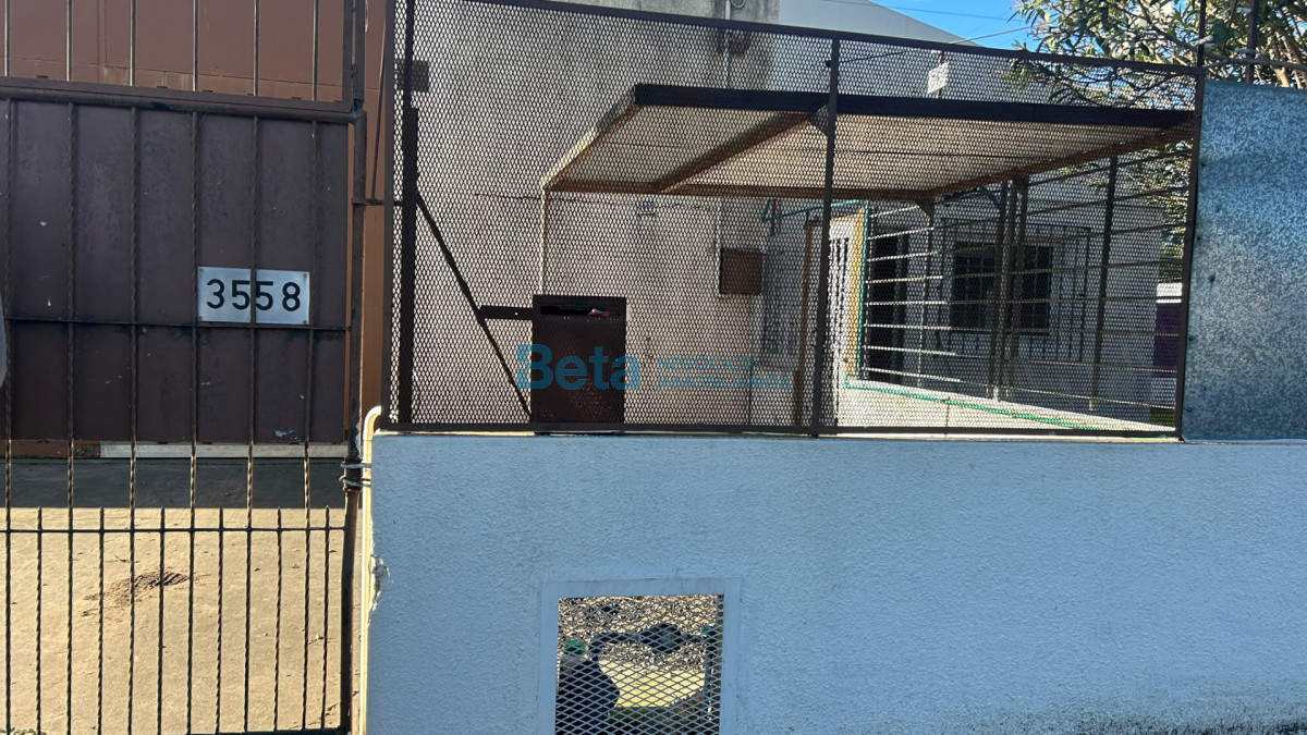 Local Comercial ID.46 - ALQUILER  LOCAL EN JARDINES MAROÑAS 
