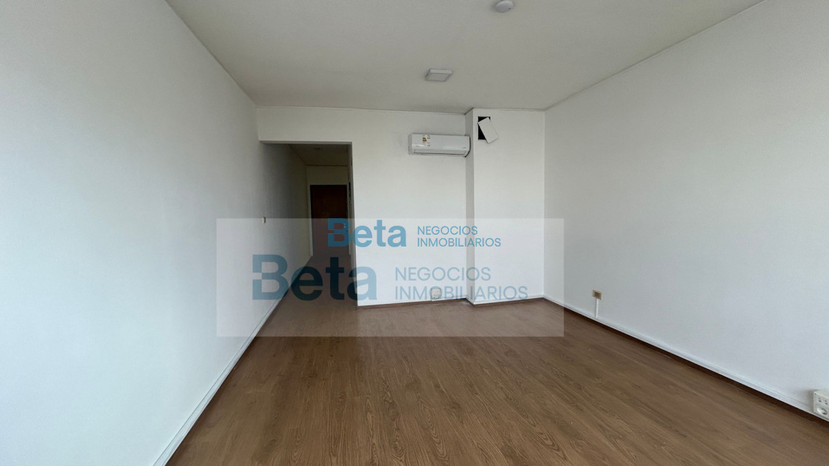 Oficina ID.21 - VENTA OFICINA  TORRE DE LOS PROFESIONALES CON GARAJE 