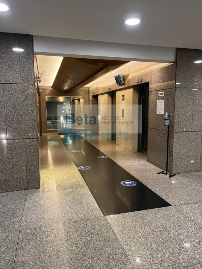 Oficina ID.21 - VENTA OFICINA  TORRE DE LOS PROFESIONALES CON GARAJE 