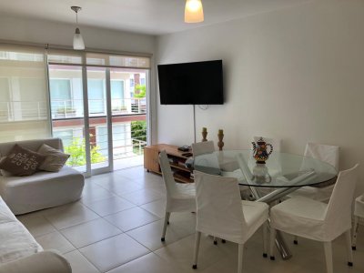 Apartamento en Punta del Este, Península - INT37A