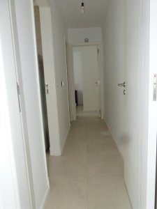 PENINSULA, 2 AMBIENTES CON SERVICIOS, CENTRO DE PUNTA DEL ESTE.  - INT747A