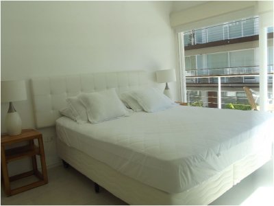 Apartamento en Punta del Este, Península - INT37A