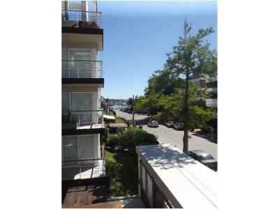 Apartamento en Punta del Este, Península - INT37A