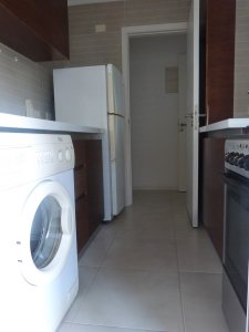 PENINSULA, 2 AMBIENTES CON SERVICIOS, CENTRO DE PUNTA DEL ESTE.  - INT747A