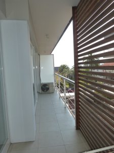 PENINSULA, 2 AMBIENTES CON SERVICIOS, CENTRO DE PUNTA DEL ESTE.  - INT747A