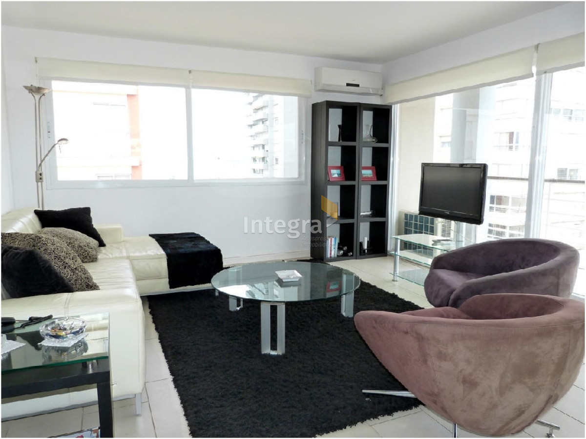 Apartamento en Punta del Este, Península - INT459A