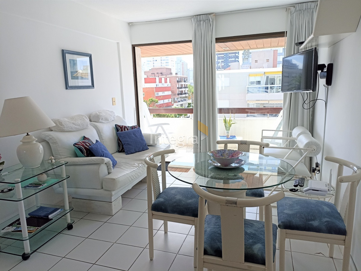 APARTAMENTO EN PENINSULA - INT1927A