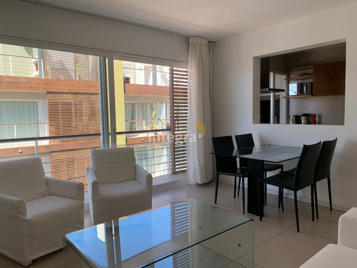 Apartamento ID.4 - 1 DORMITORIO CON PARRILLA EN EL BALCÓN