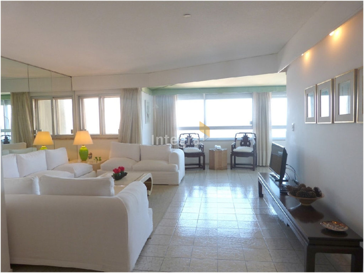Apartamento ID.185 - Apartamento en Punta del Este, Península