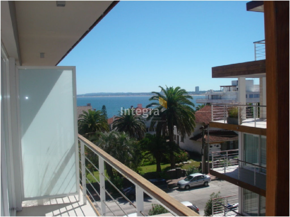 Apartamento ID.4 - 1 DORMITORIO CON PARRILLA EN EL BALCÓN