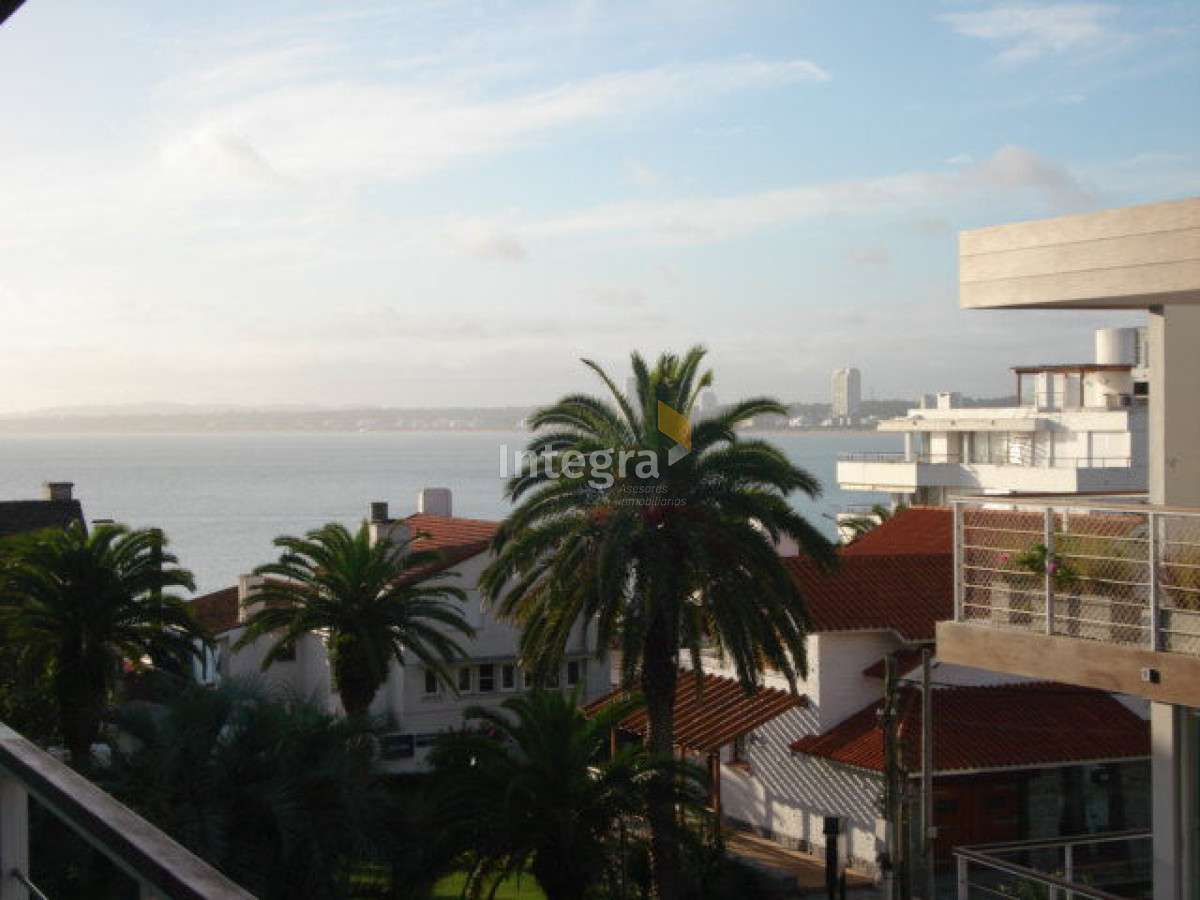 Apartamento ID.4 - 1 DORMITORIO CON PARRILLA EN EL BALCÓN